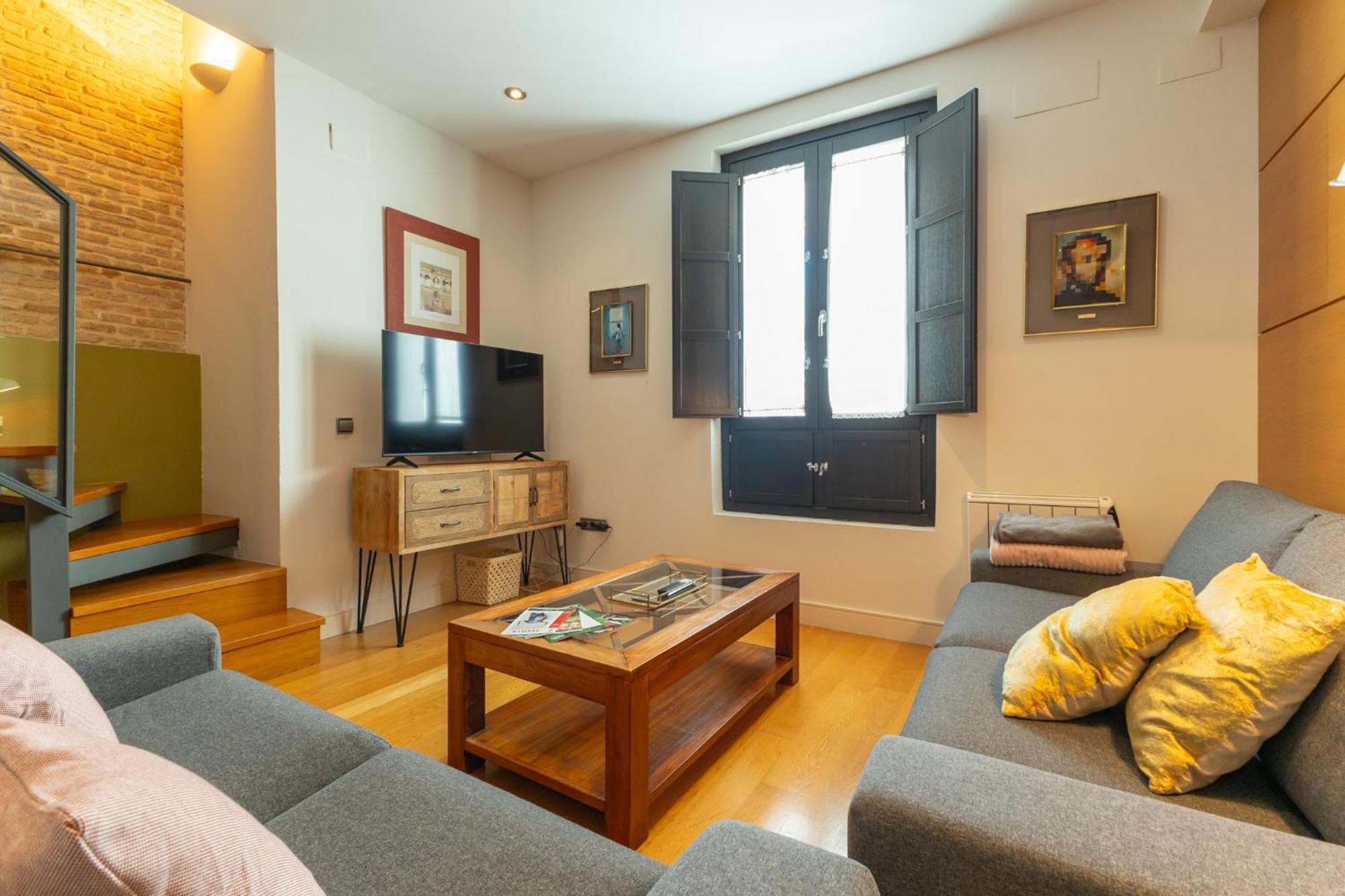 La Maestranza Charming One Or Two Bedrooms Apartments By Ocityzen 세비야 외부 사진