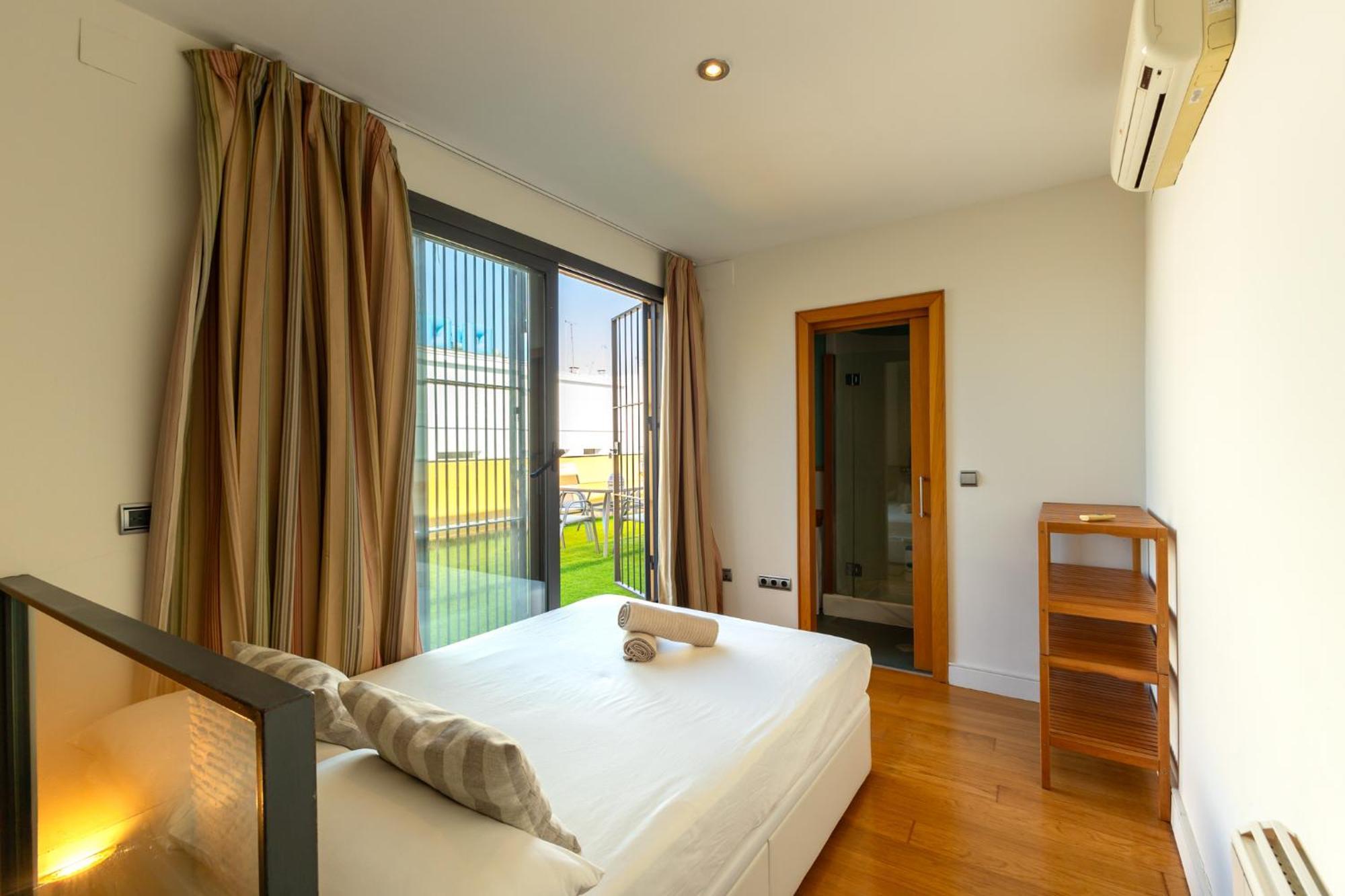 La Maestranza Charming One Or Two Bedrooms Apartments By Ocityzen 세비야 외부 사진